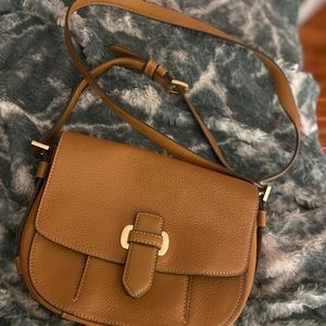 Medium size crossbody bag